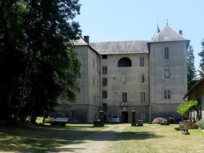 Le château de Chamoux