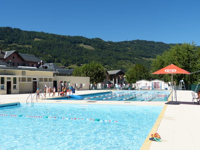 La Rochette swimming pool