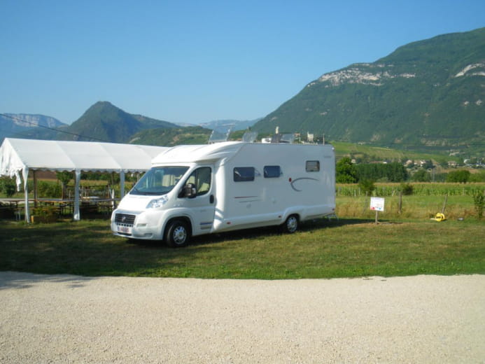 Motorhome service and parking area