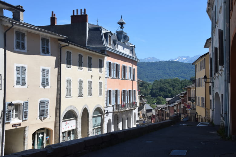 Old Town of Montmélian - View of the Hôtel Nicolle de La Place from the Parapet