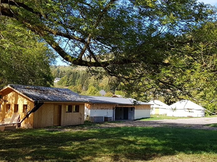 Yurts of Yayla de Rochebrune