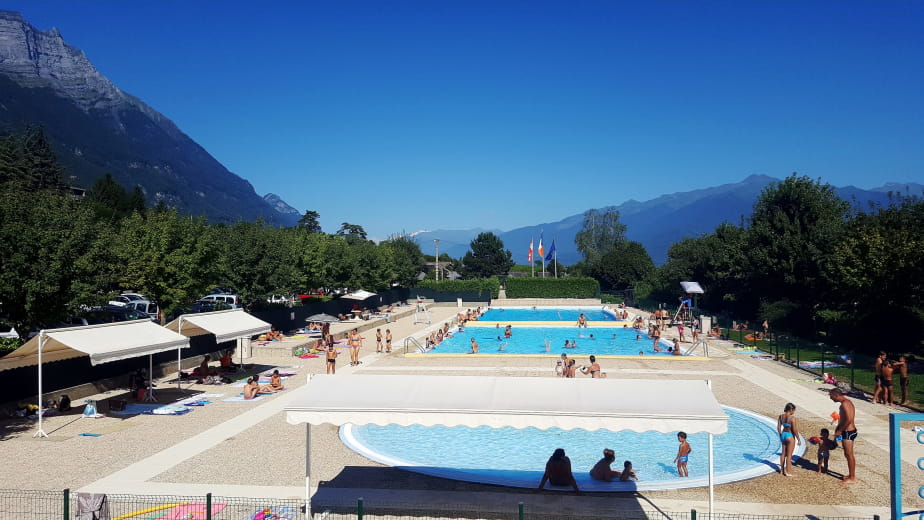 Saint-Pierre d'Albigny swimming pool
